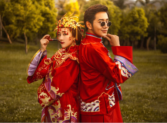 中式礼服婚纱照欣赏 演绎浪漫中国风-婚纱礼服-爱丽婚嫁网